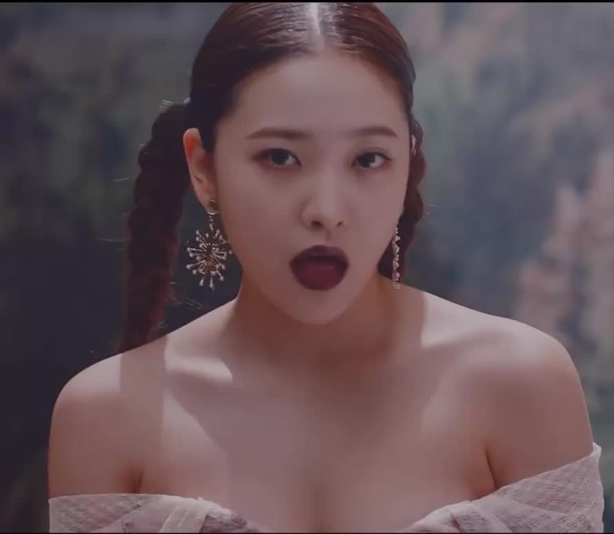 Red Velvet Yeri