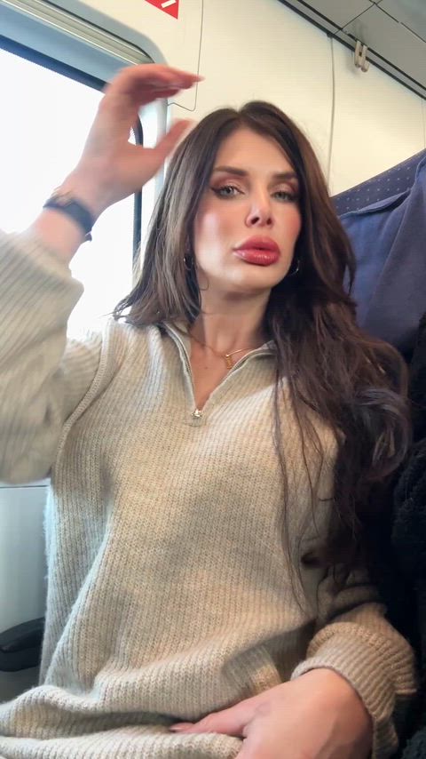 train rides have gotten way more entertaining recently