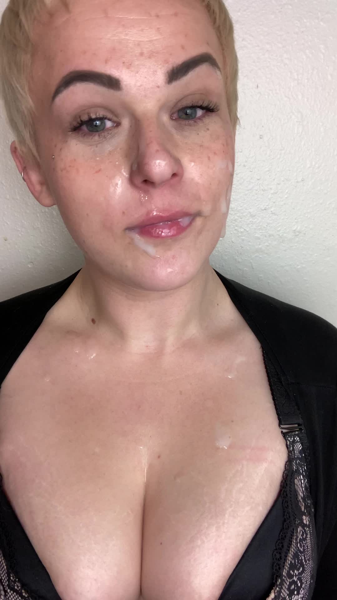 I’m Soooo Addicted To Cum 🖤