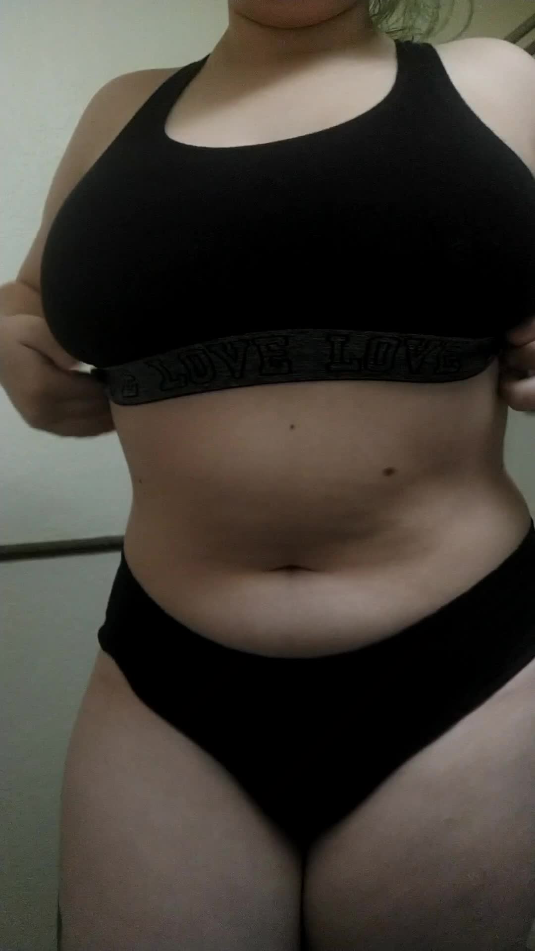 Pre bath titty drop
