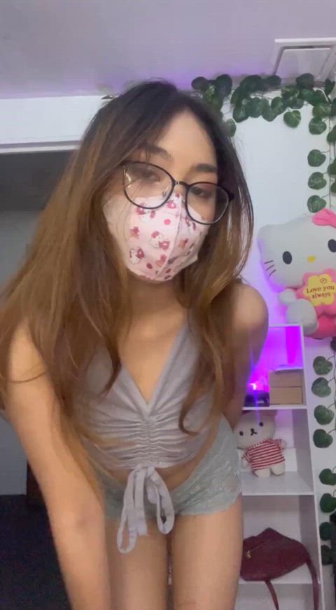 let me show you how hot i am