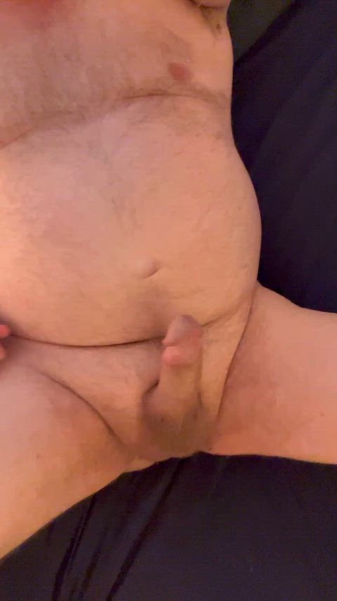 [62] Old thick daddy.