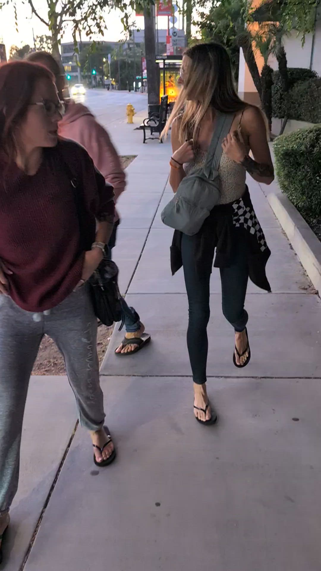 Amateur, Flashing, Public, Tits, amateur-girls, flashing-boobs