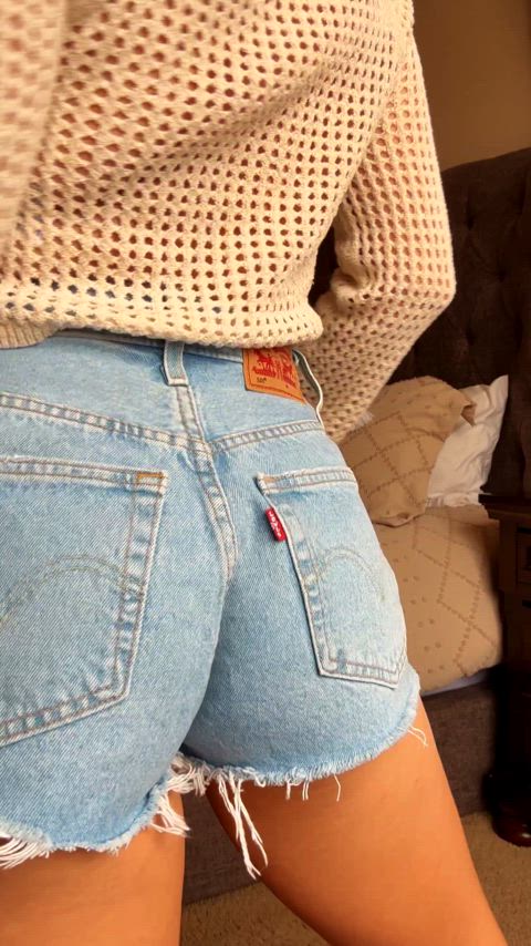 My holes are just waiting for orders.