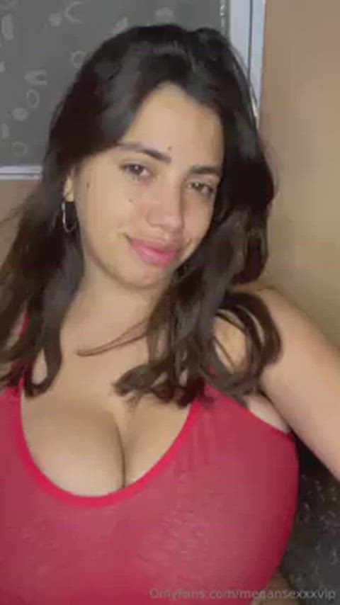 Sexy latina with huge milkers