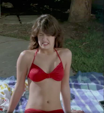 Phoebe cates