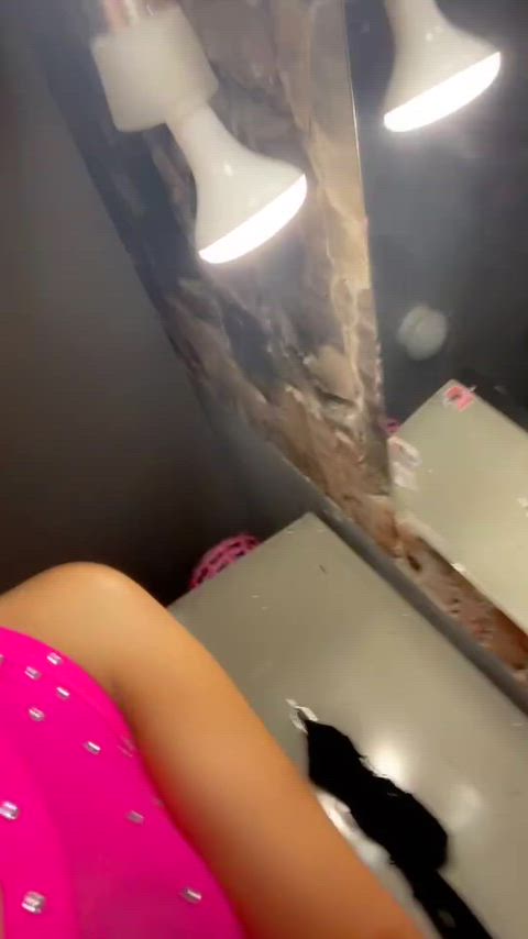 Ass that bounces like its paid to