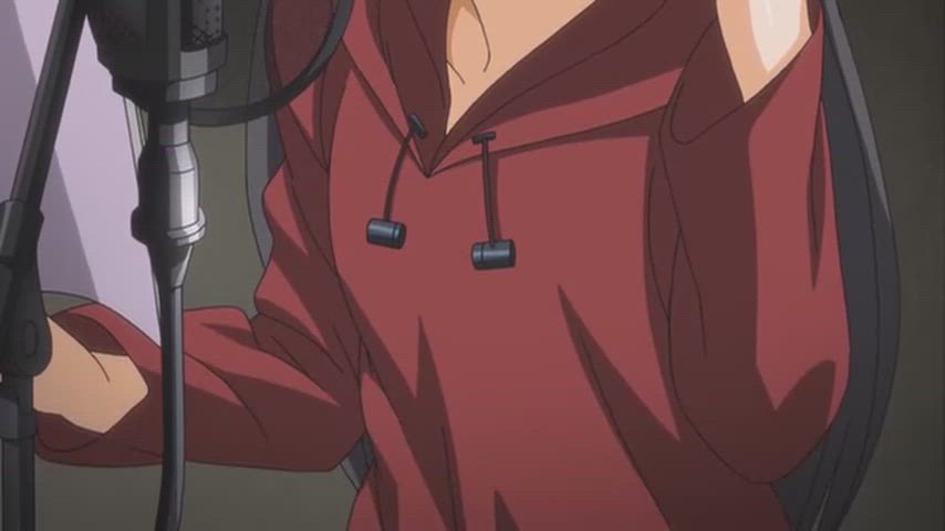 Porn voice actor forced to make real noises