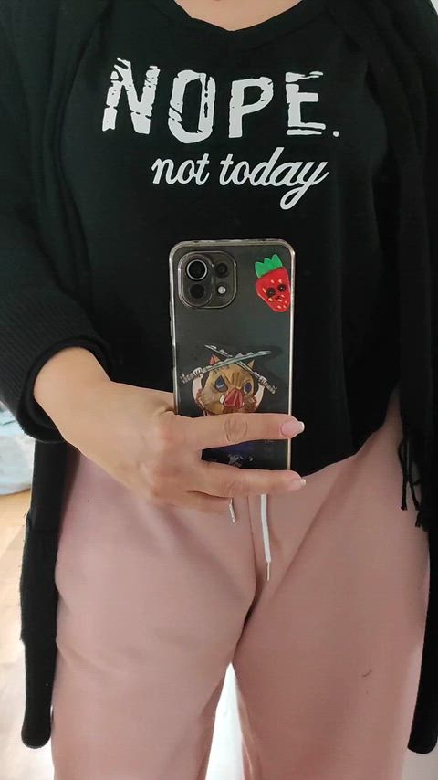 The message on my t-shirt is obviously a lie