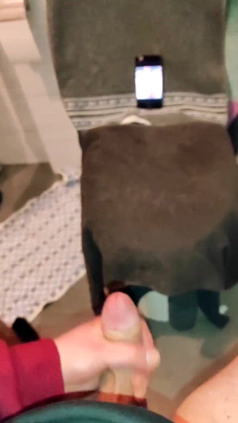 OPEN WIDE FOR MY CUM LOAD!