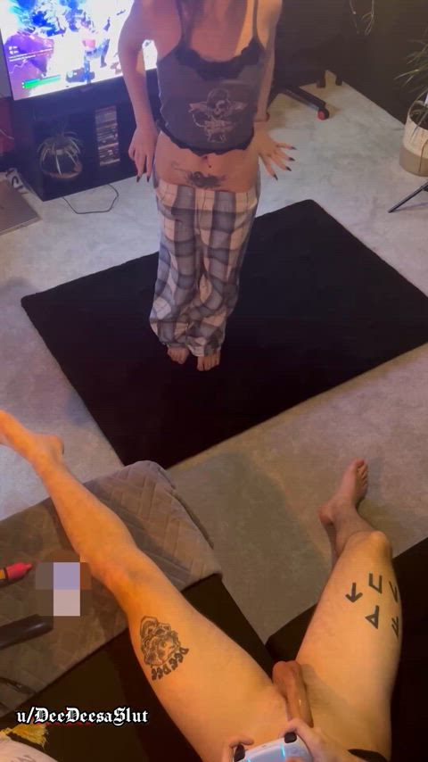 I love being a distraction