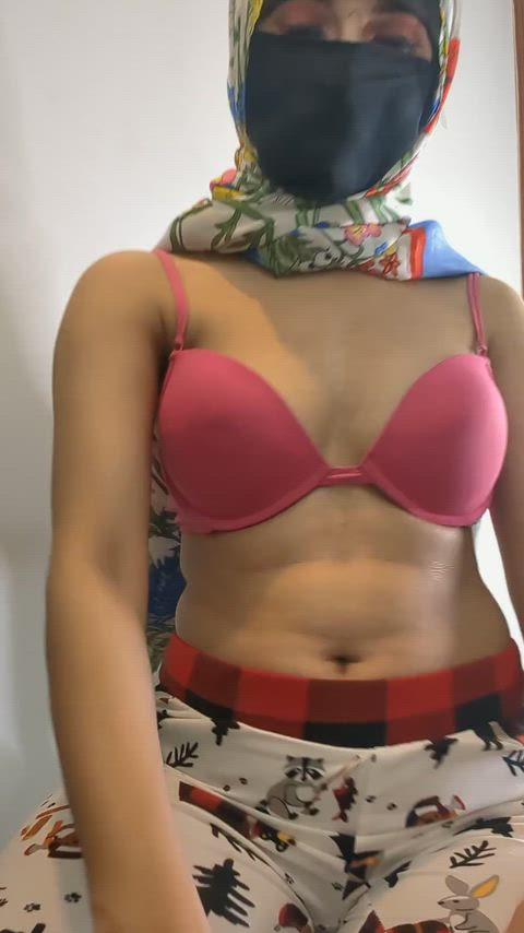 This curves are built to linger in your fantasies🤤💦