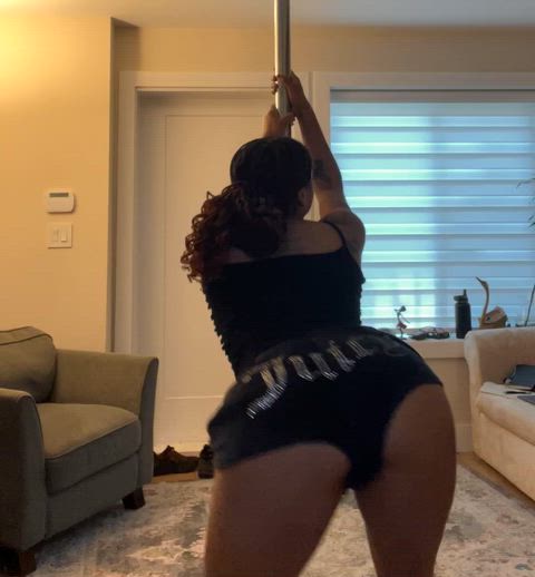 got a pole in the crib so i can shake it whenever i want