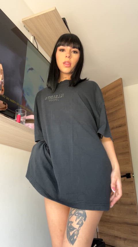 Bunda, Bundão, Peitos Naturais, Piercing clipe
