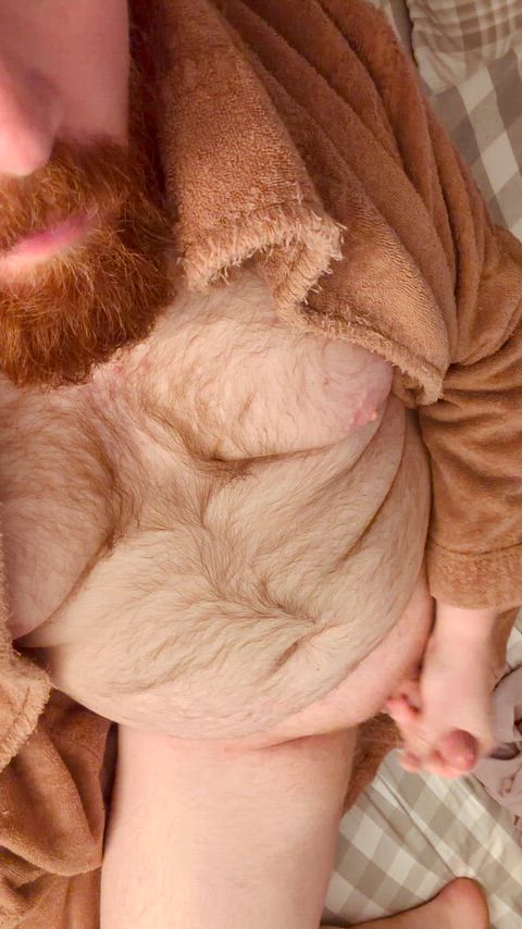 Who wants to be my little space heater on this chilly day? ❄️❄️❄️