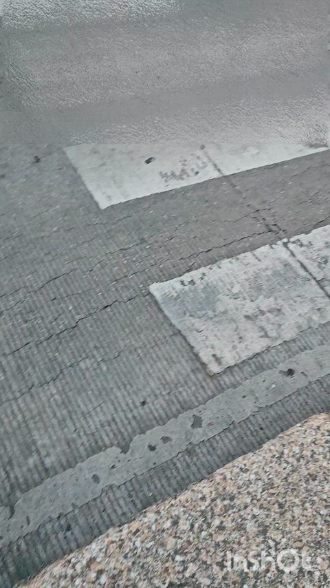 Outdoor flashing queen