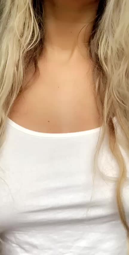 irst titty drop 😜 what do you think?