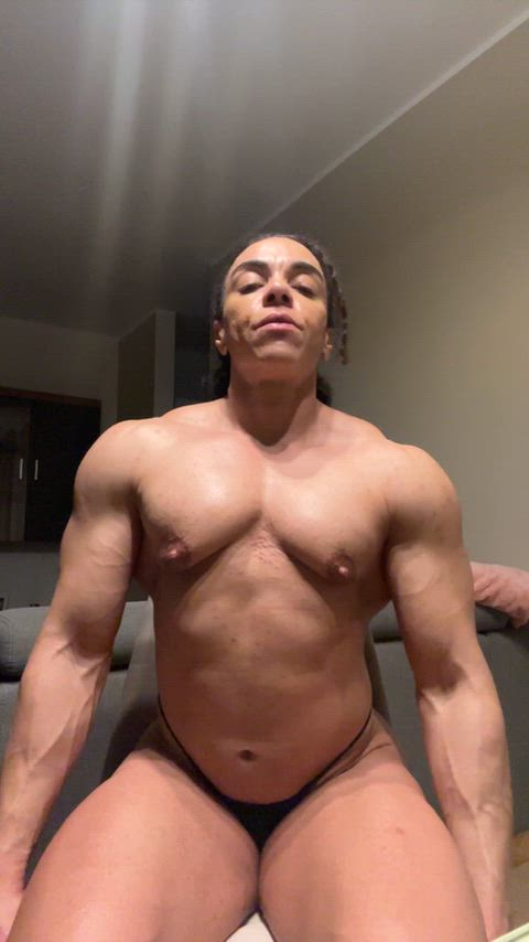 do you dare to put your head between these strong legs