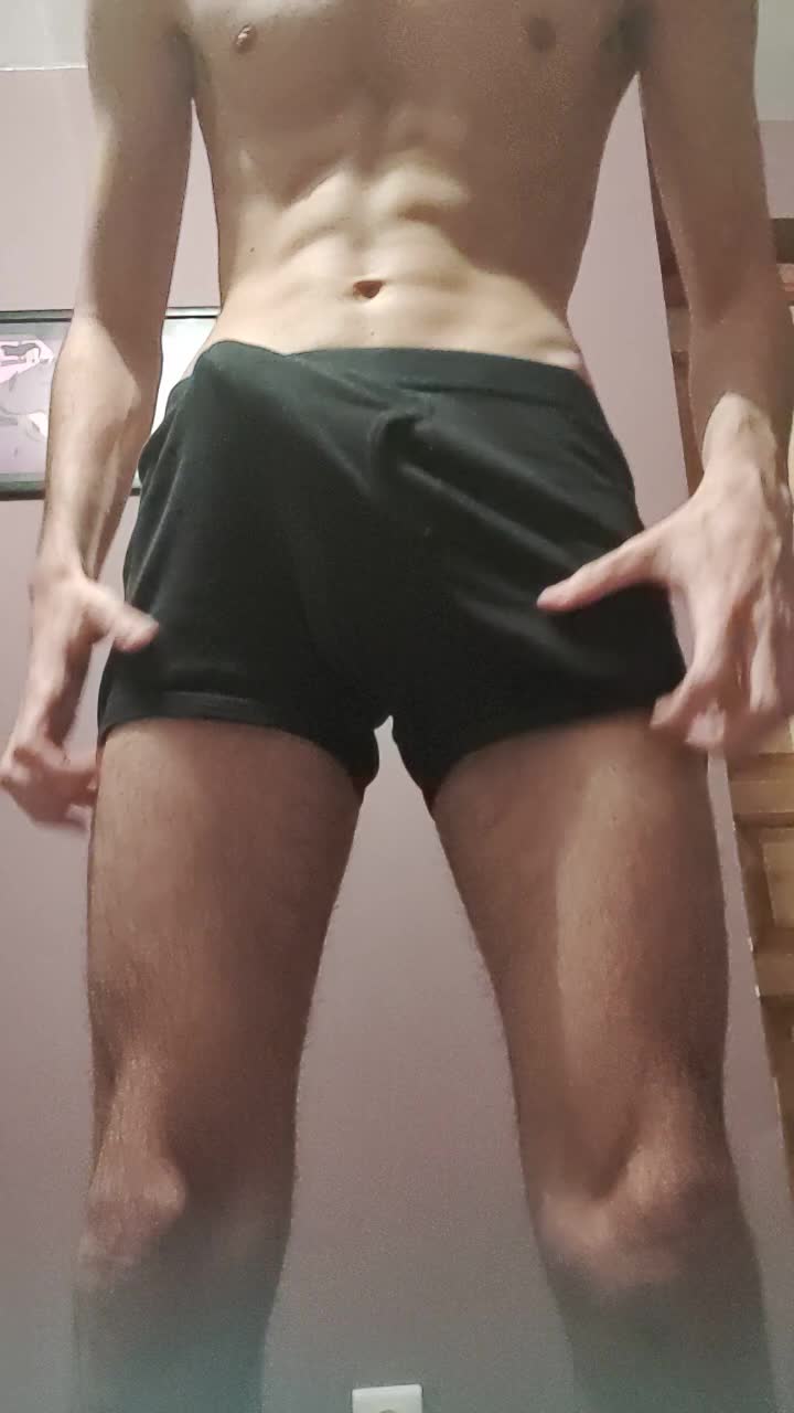 Boxers are a bit tit with this monster...