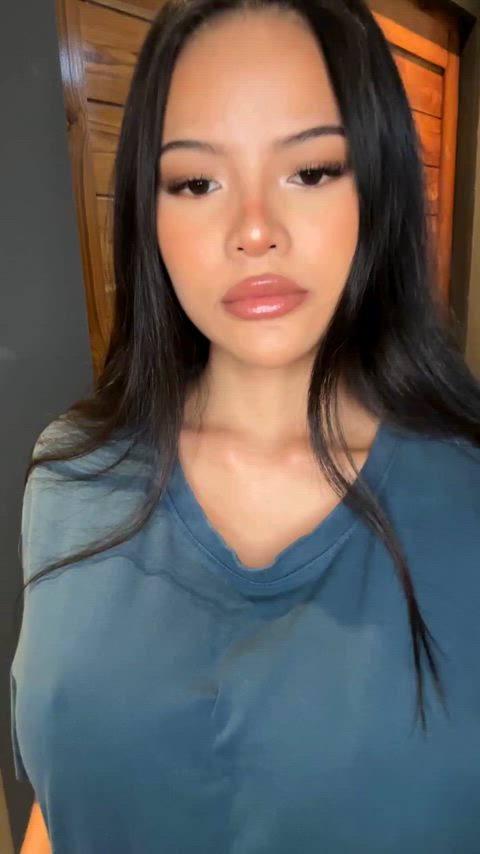 i hope you guys like my big boobies