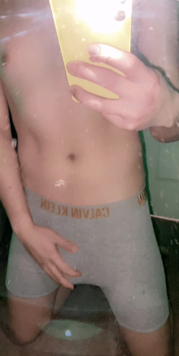 Send a nude day