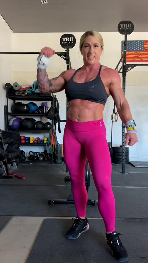 sweat dripping down these spectacular abs of mine