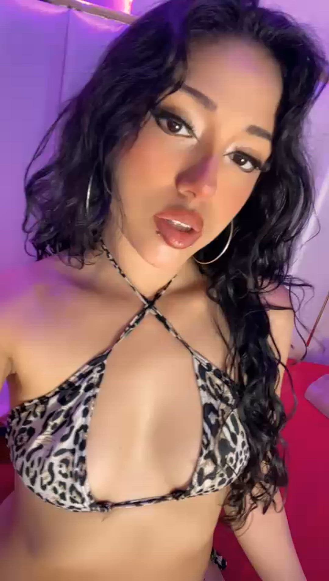 GIF thumbnail