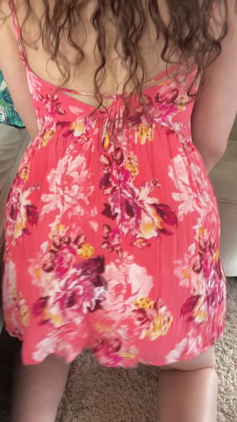 sundresses should be worn without panties right?