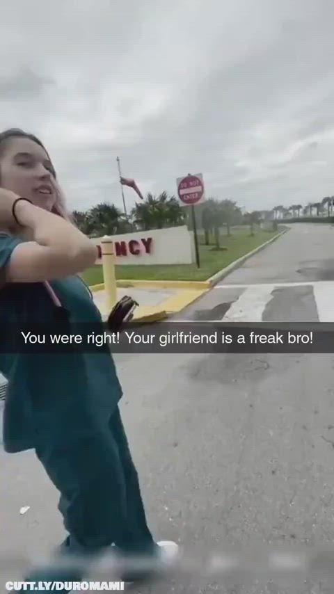 Es totalmente raro, hermano.