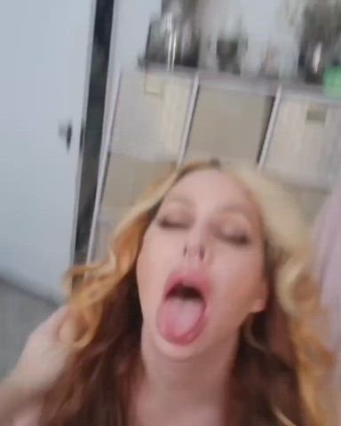 somethin to stick your dick in. 💦🤤💦💦