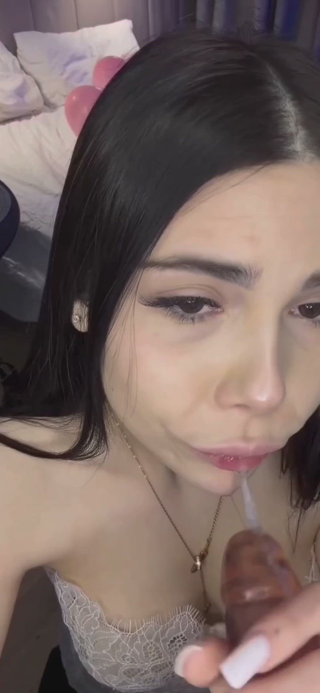 lleyla_tease