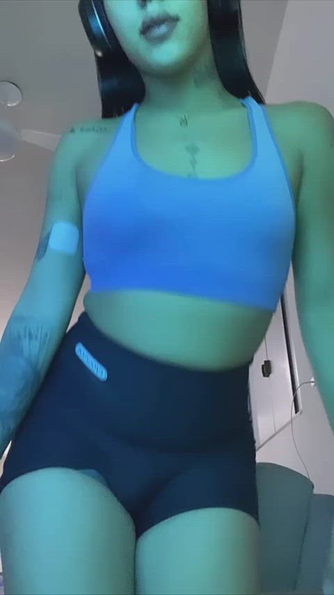 ui wanna fuck a trans girl? just react heart