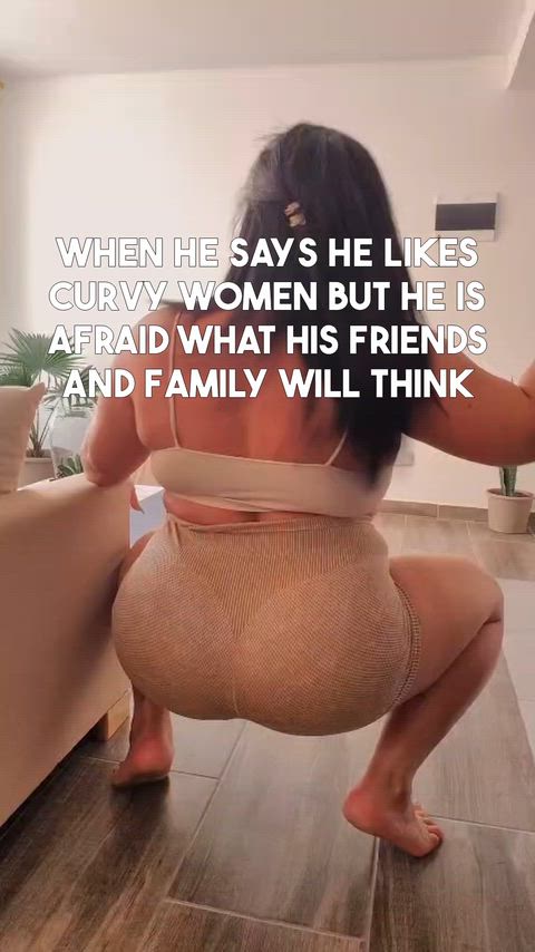 Crouched down and feeling cute... Think you can handle it when I really get moving?