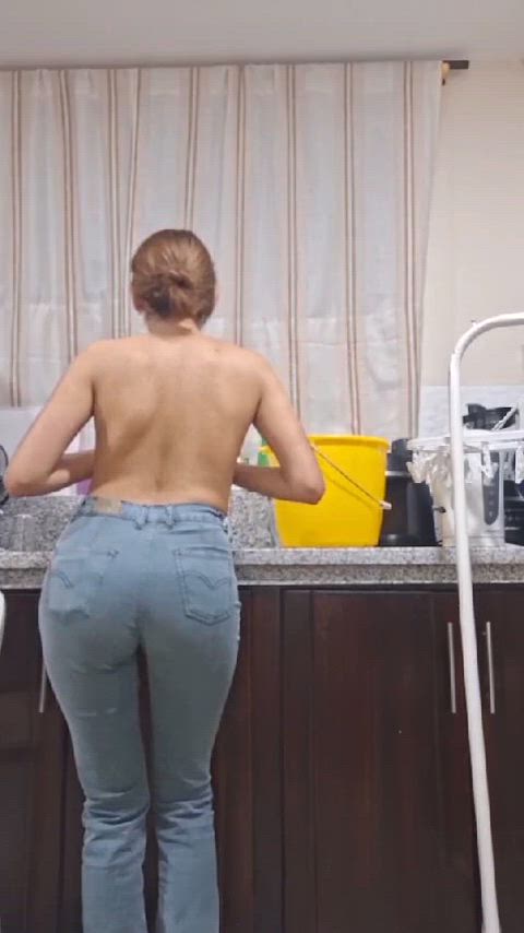 https://www.reddit.com/u/SexyW_witch666/s/LJ6lMw4W44 thumbnail