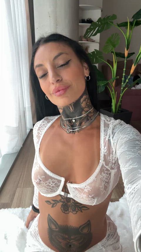 Your fuck doll wants to ride your dick