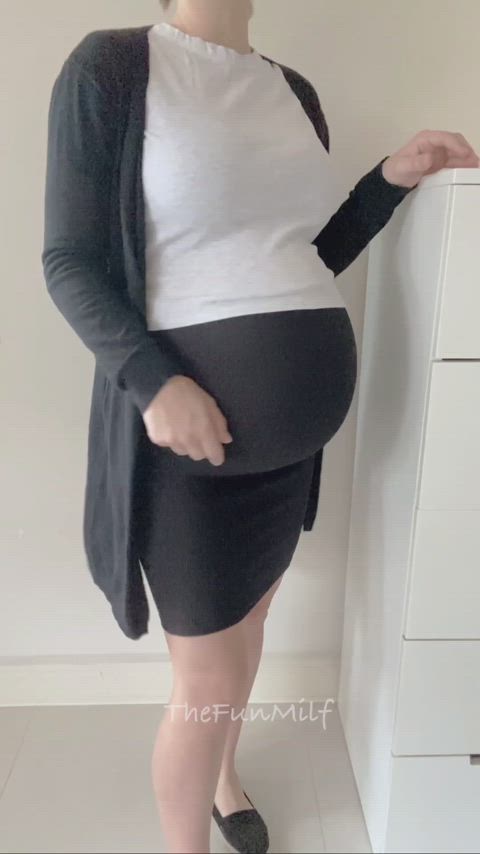 MILF Mom Pregnant Porn GIF by thefunmilf