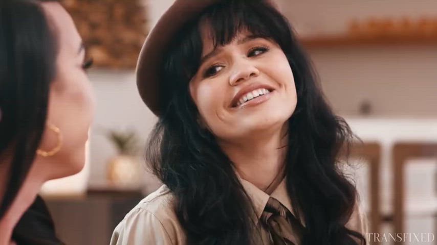 A Double Helping Yhivi & Kasey Kei & Emma Rosie Transfixed