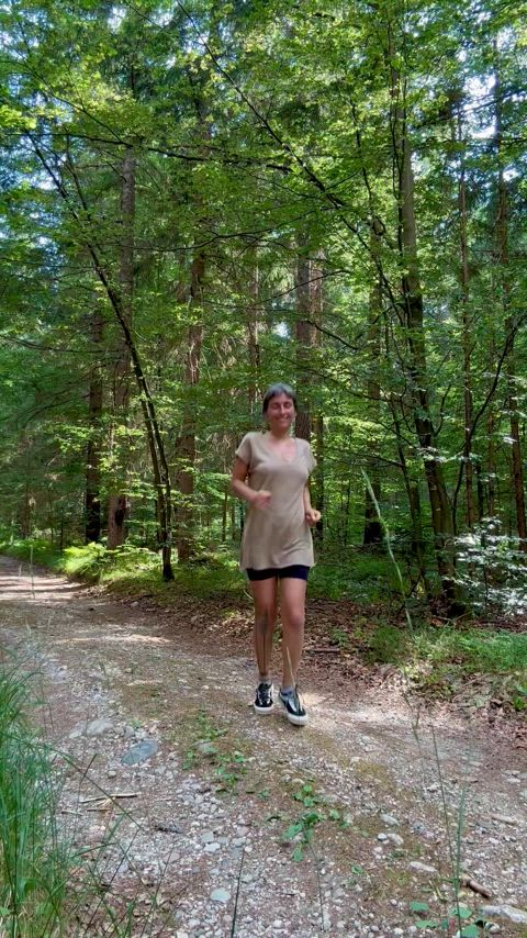 It's so hot, my tits are sweating