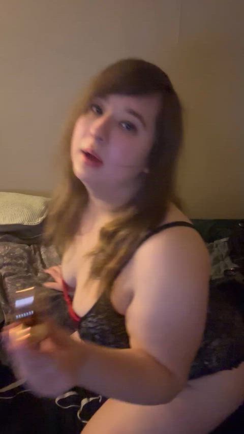 It’s like a bookmark to keep your spot 🤭🥰