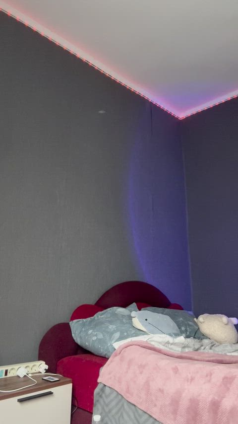 Morning of a 19yo teen