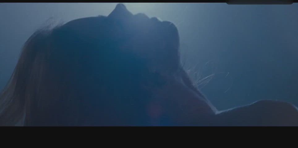 Amy Adams  in American Bluff 2013