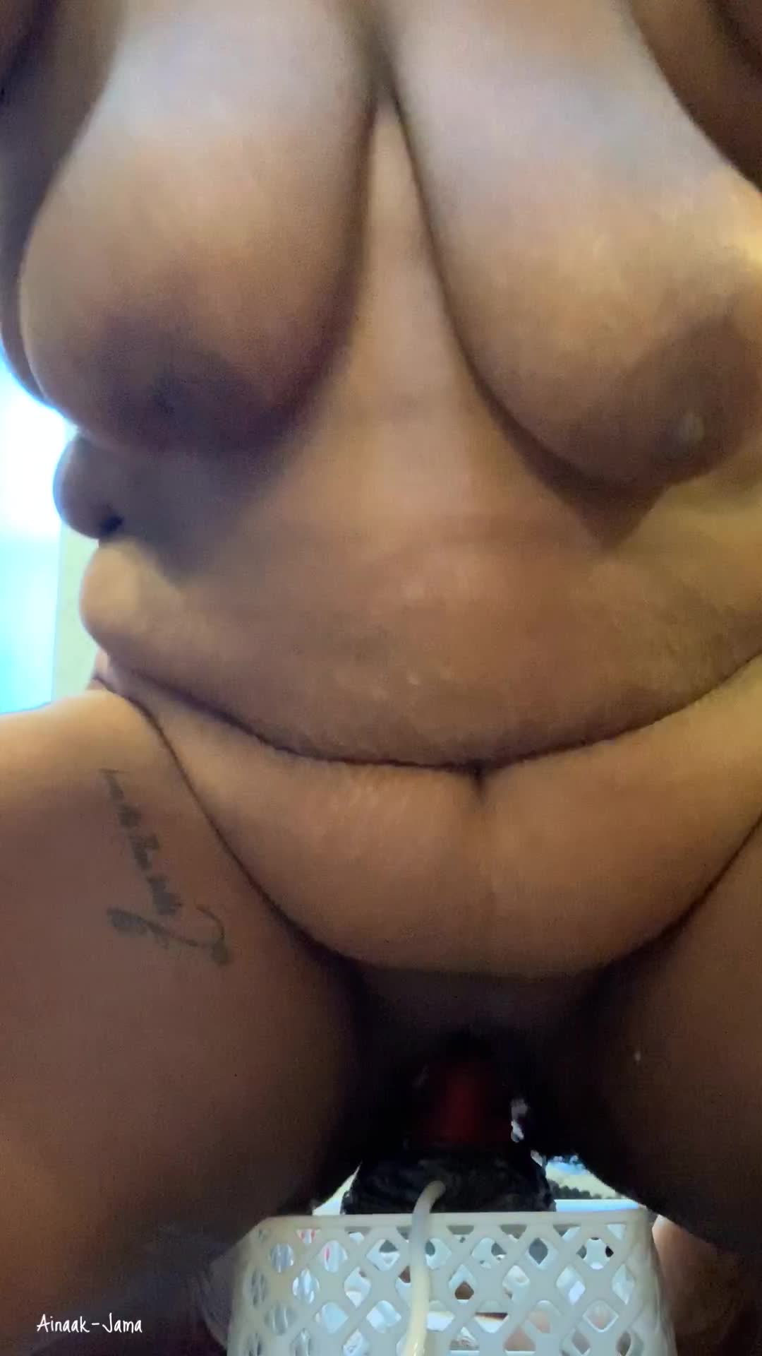 I showed you lunch, thought you might wanna join me for dinner as well?