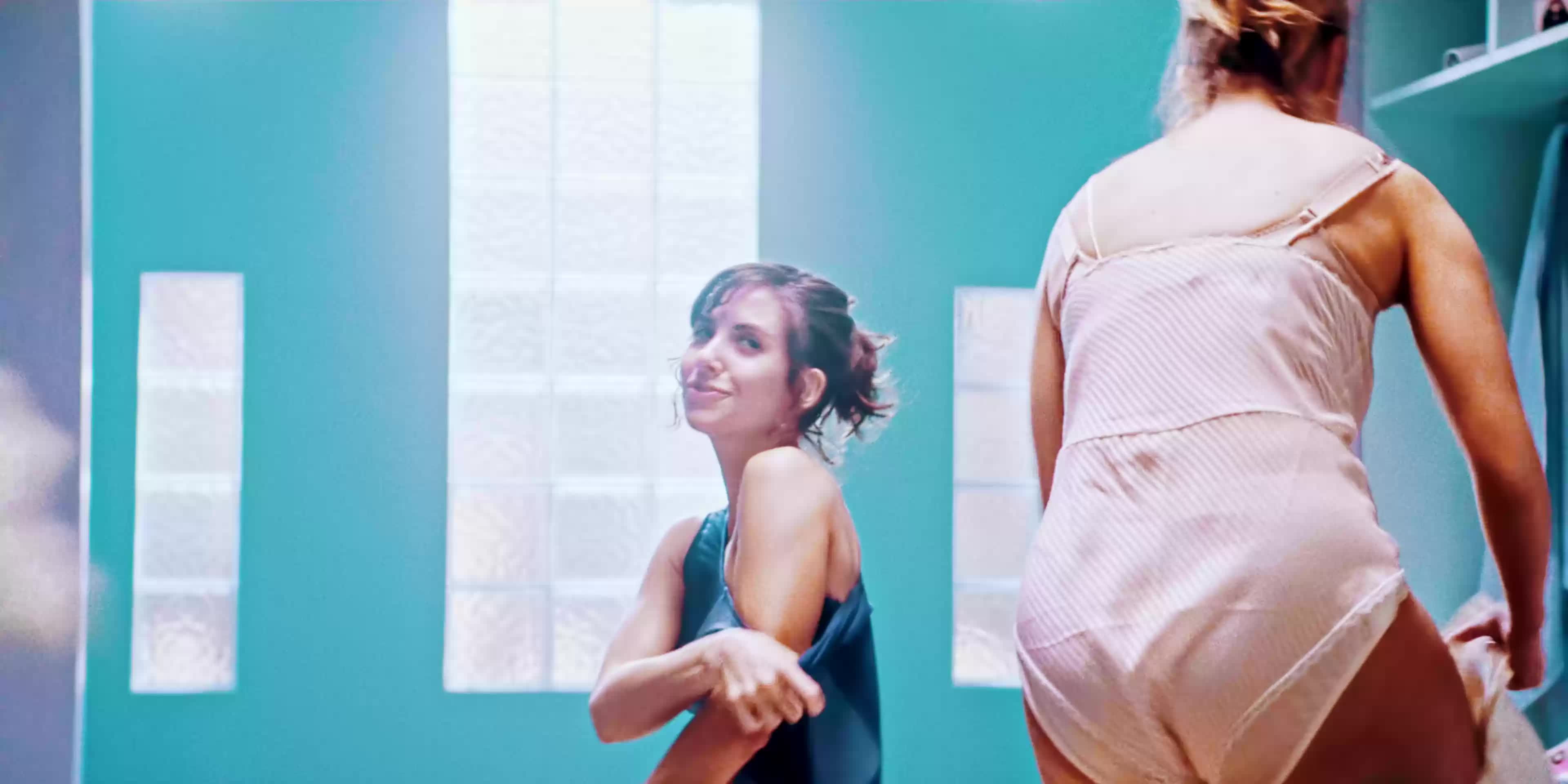 Alison Brie In Glow