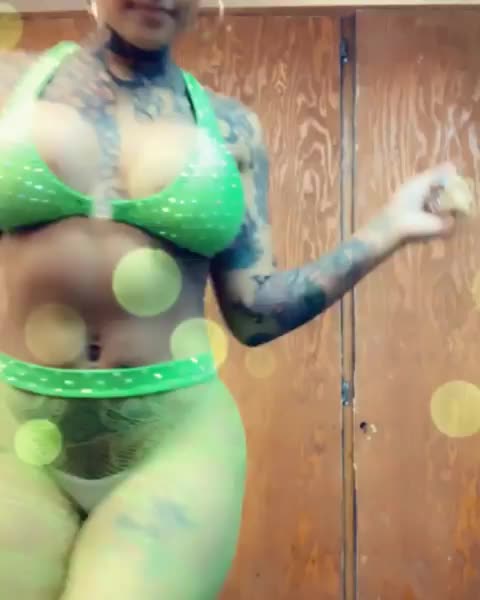Very nice shade of green.
