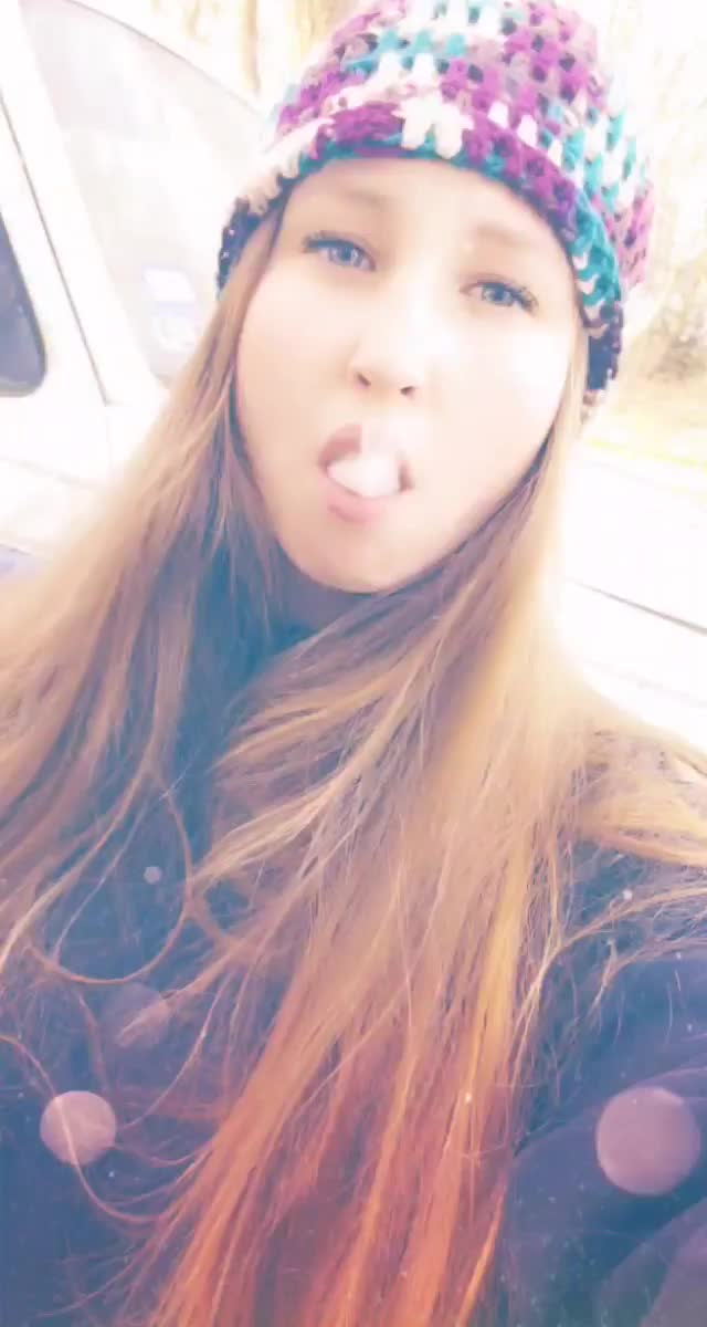 🎶I like the way you french inhale🎶