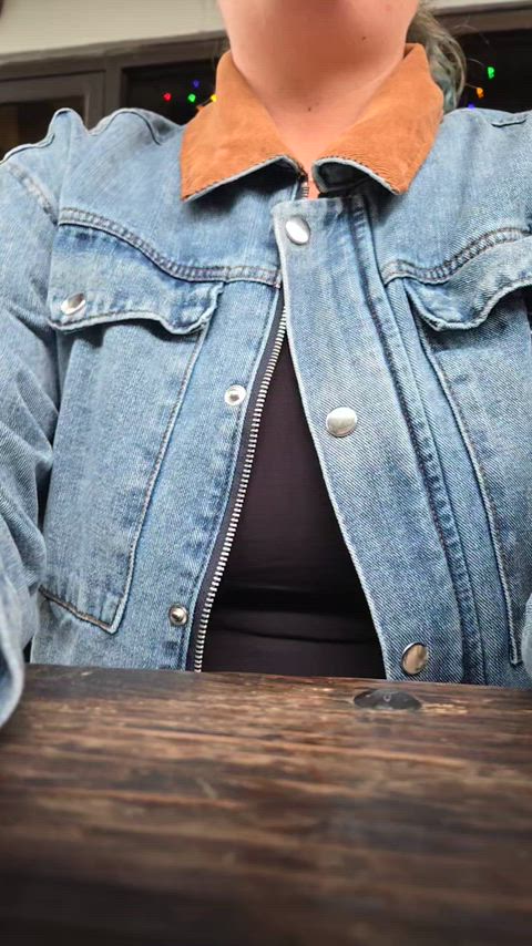 New year, same slutty girl 🤭