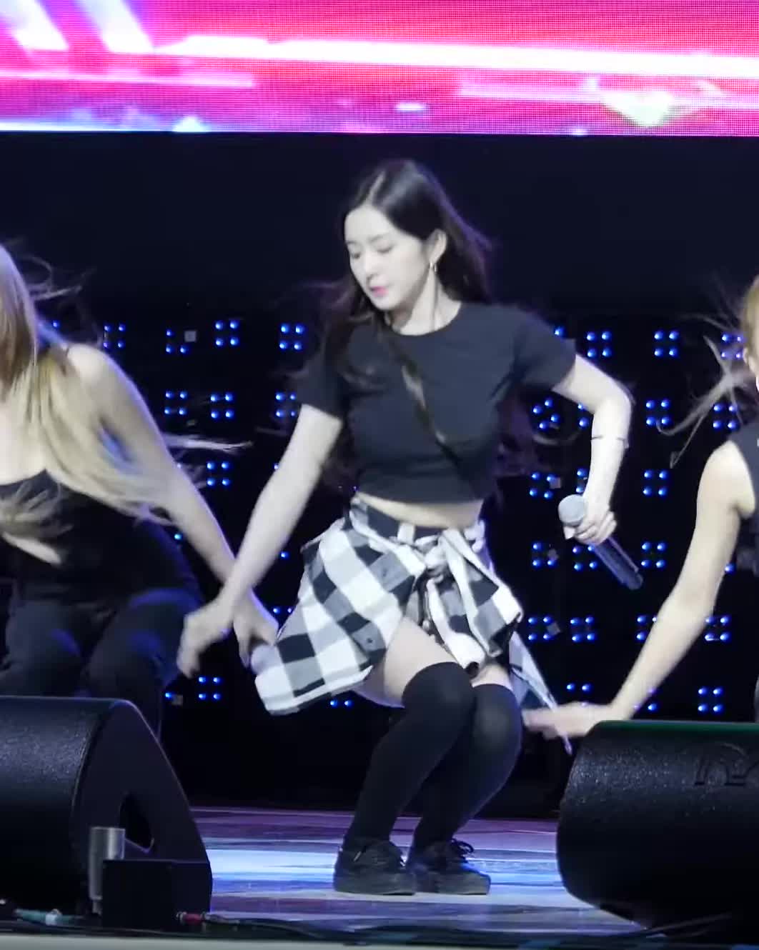 Red Velvet Irene - Perfect Angle