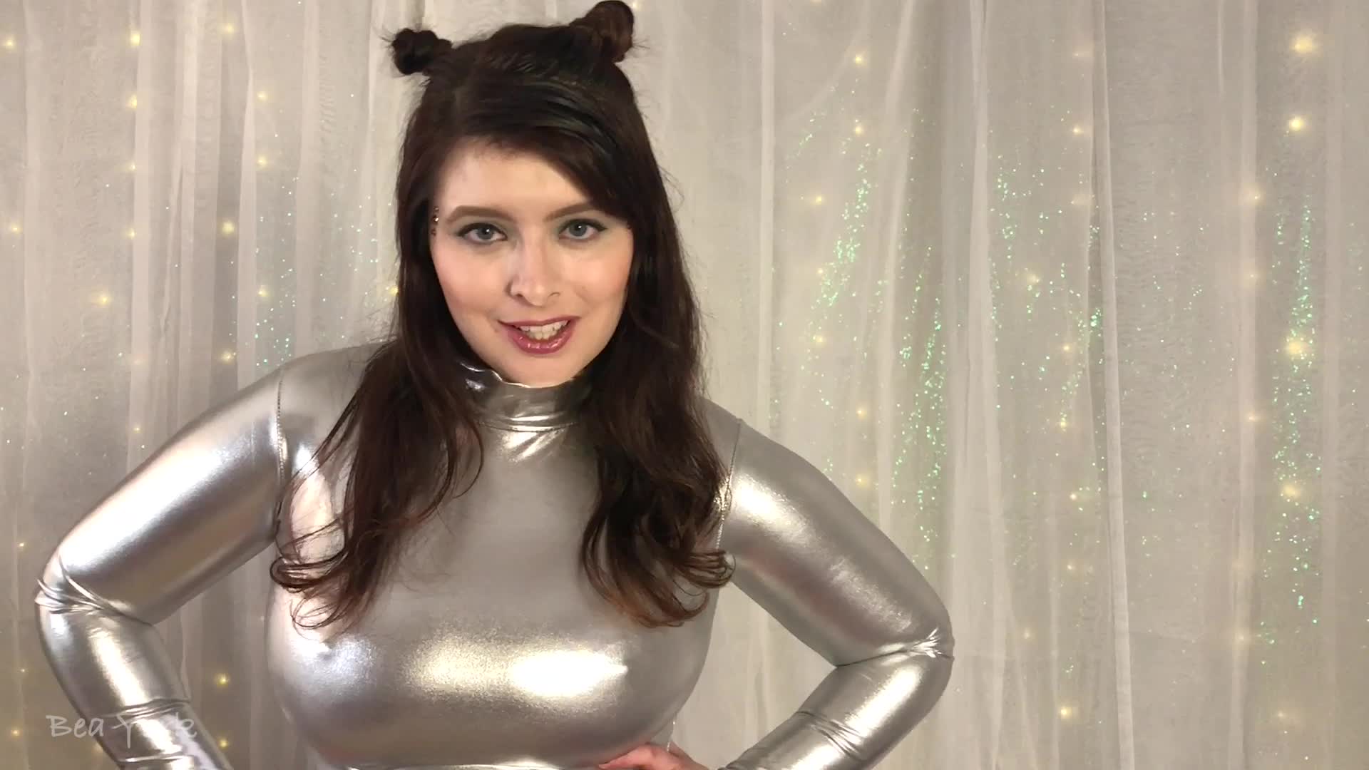 Curvy, cute, and... kinky?? me @ : uBeaYork