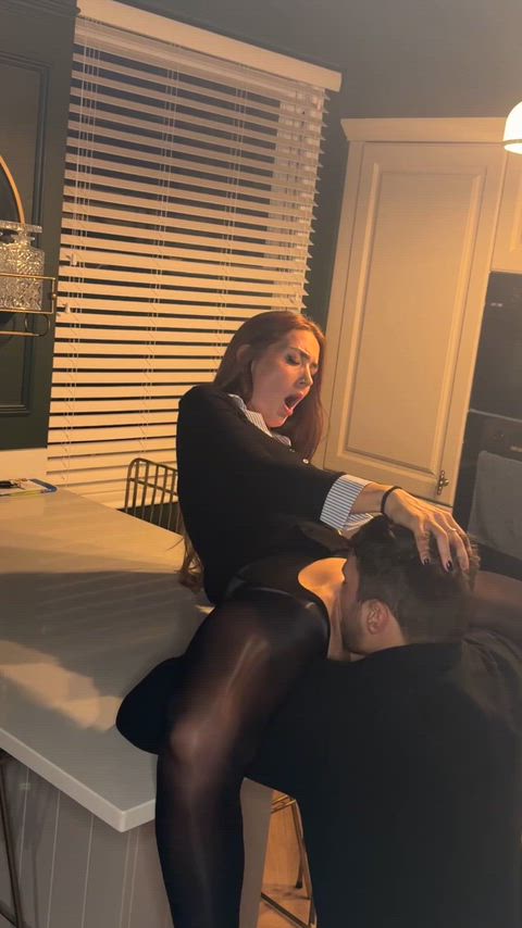 DescriptiveWellinformedQuelea thumbnail