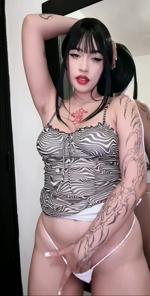 leave me a "❤️" if I can send some nudes for you to jerk off on (I actually send)